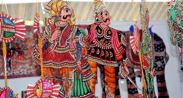 Chai Bisket tholu bommalata